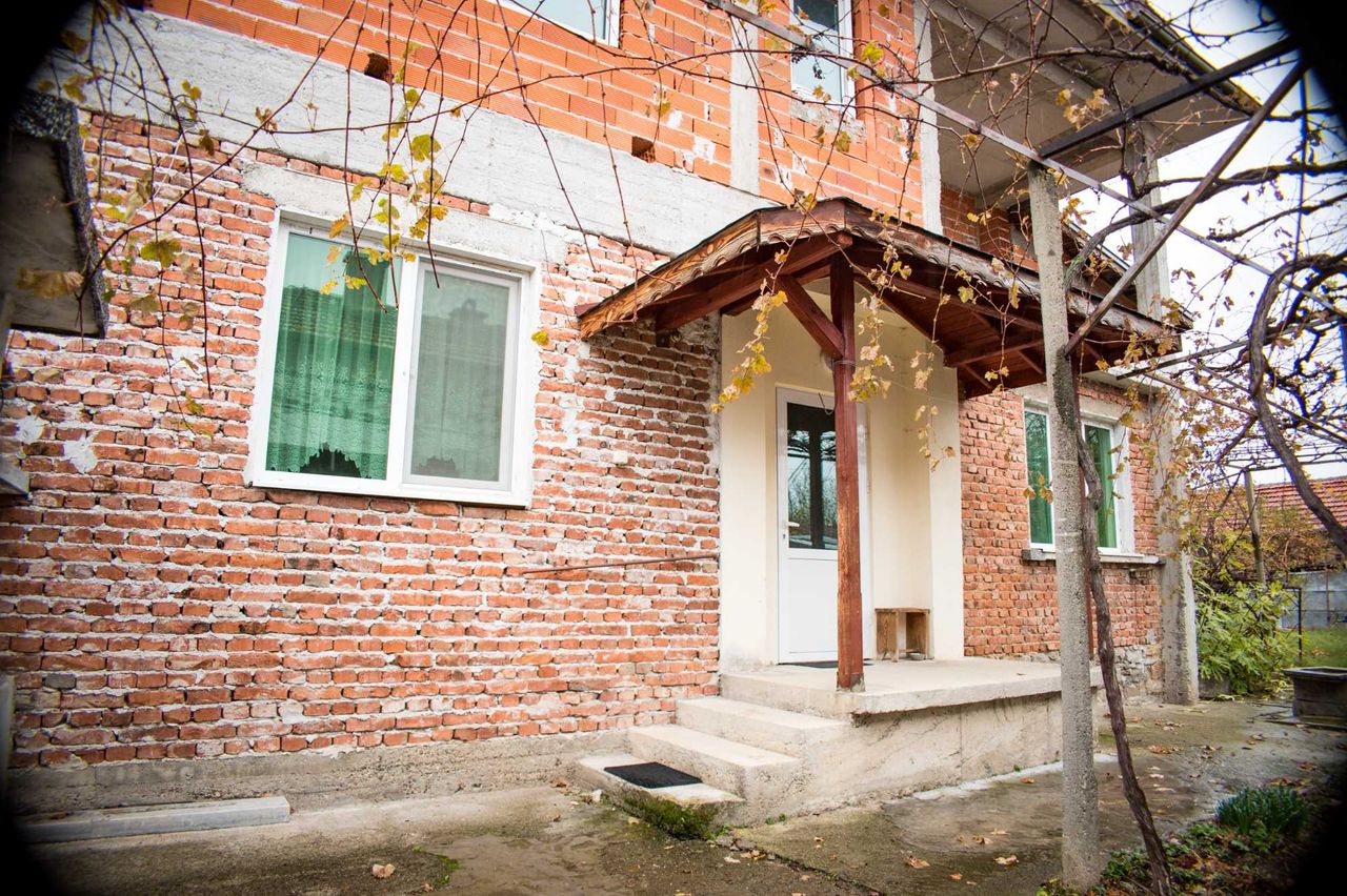 Продава се Къща в Павел баня - 260 кв.м за 481 €/кв.м - Снимка #17