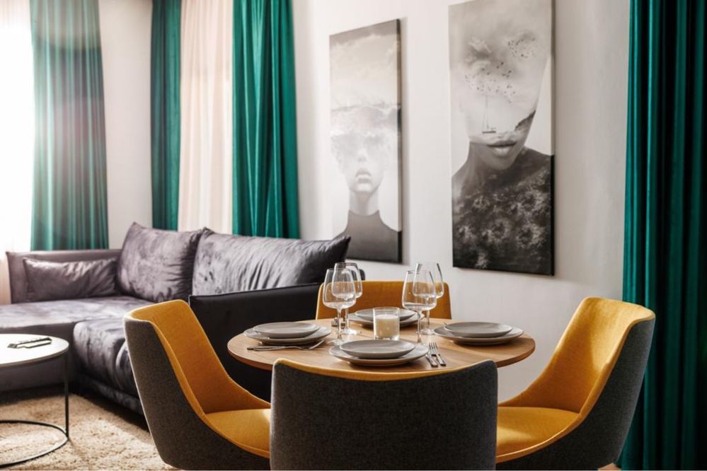 Proprietar,vand pensiune Moieciu de Sus,ciubar,sauna,designer,garantie