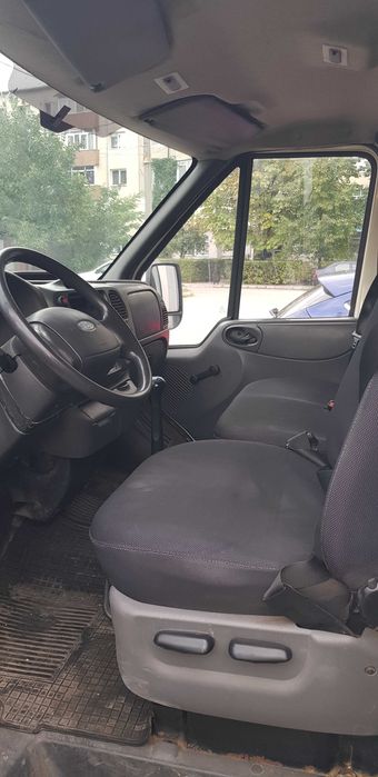 Urgent!! Vand autoutilitară 4,5 tarată la 3,5.