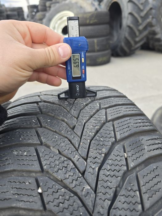 Anvelope de iarna 225-45r17 Nexen