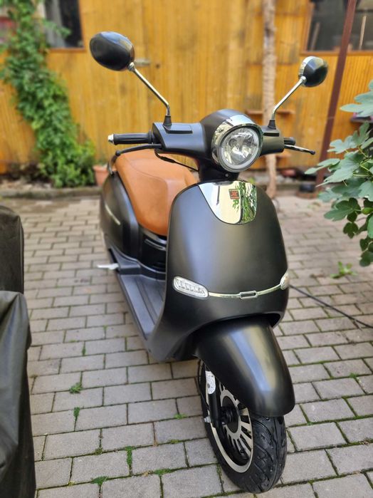 Scuter Ksr EXPLORER Kruzer50, 49cc, 2018. cat.b