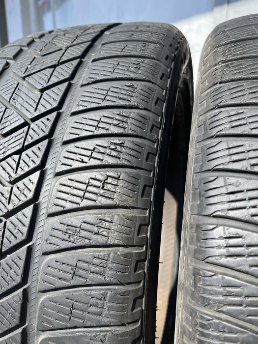 2 бр. зимни гуми 255/45/20 Pirelli 5+ mm DOT 0513