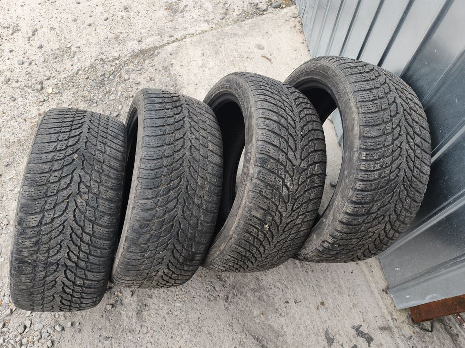 Set 4 anvelope iarna Nokian 225/45 R17