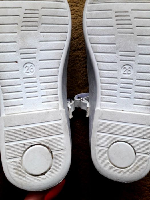 28 номер НОВИ обувки