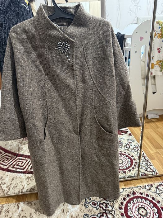 Пальто сатылады 44р (турецкий) новый