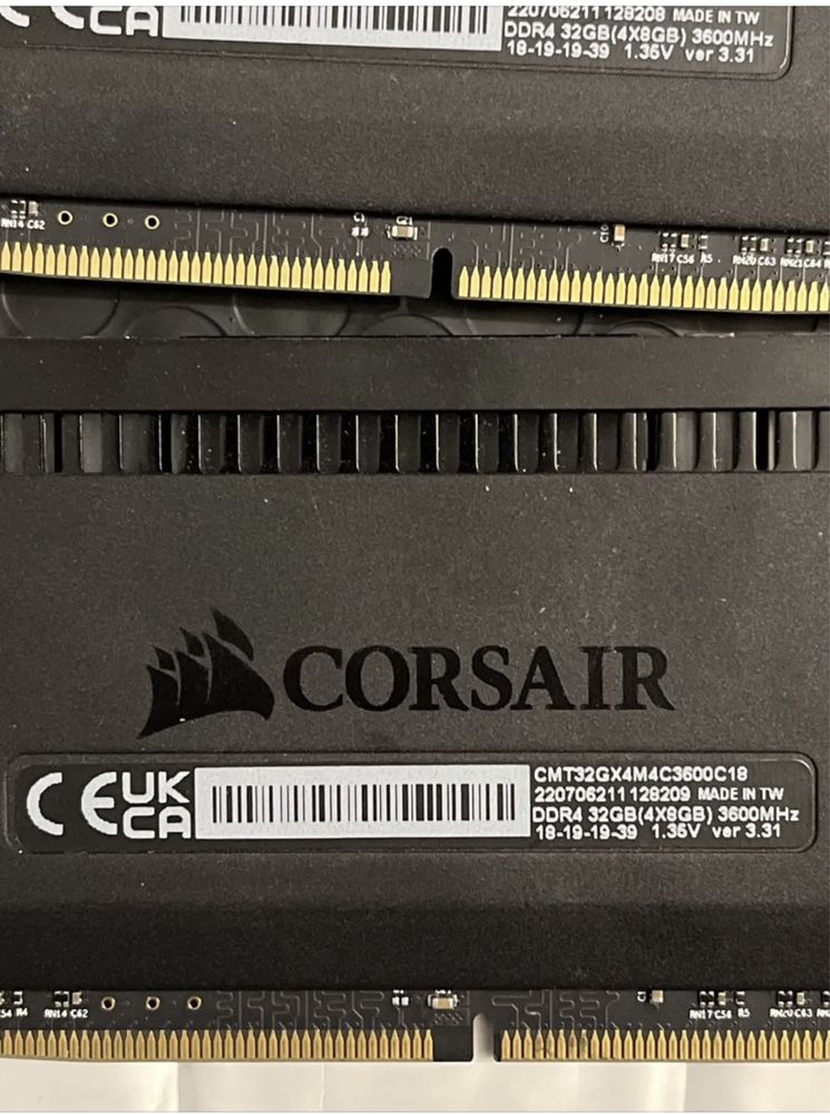 Corsair Dominator Platinum RGB 32GB DDR4