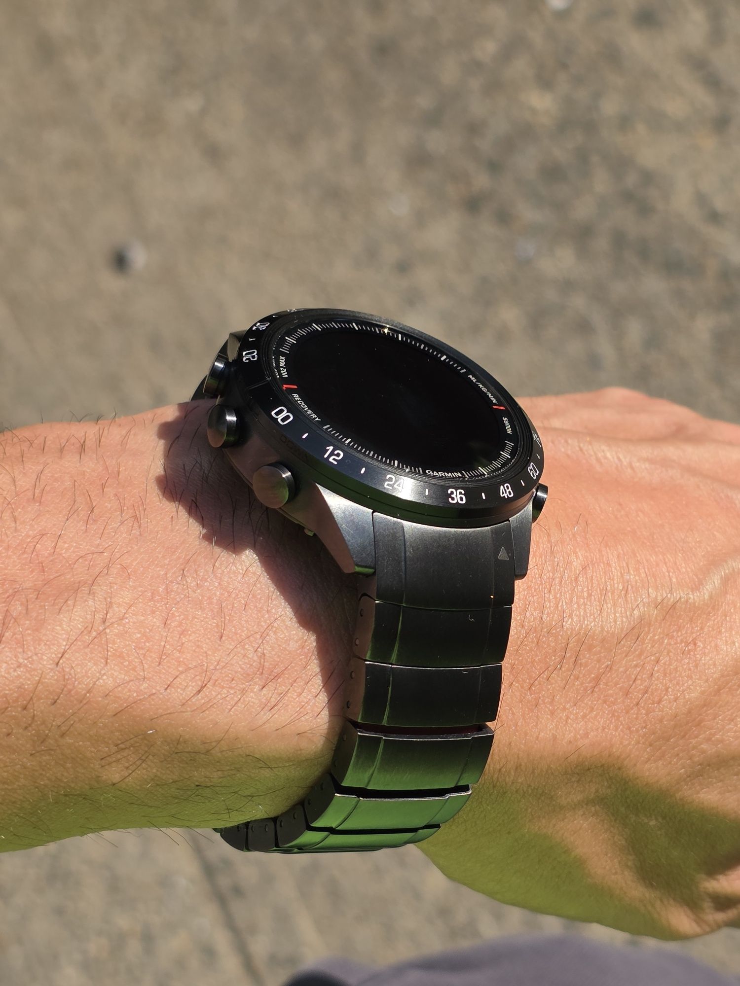 Garmin MARQ Gen 2 Athlete Performce Edition, 3 оригинални каишки