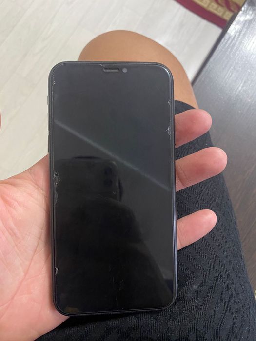 Айфон хр 64 гб ……..