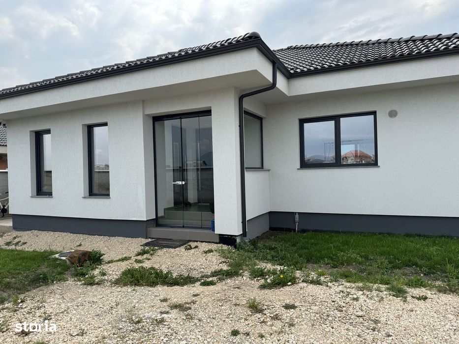 Casă individuală pe parter în Cristian – 500 mp teren