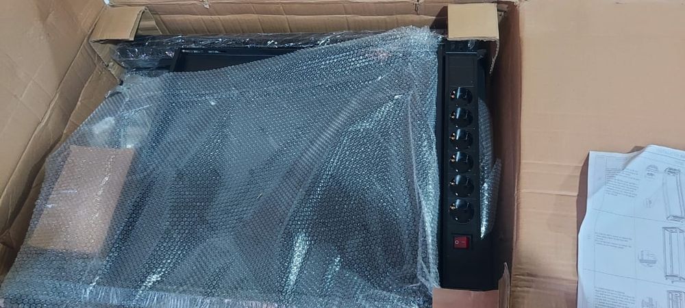 Продаю телекоммуникационный шкаф