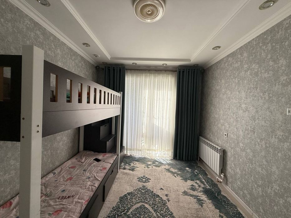 Срочна продается 3х ком квартира фсемы удобствамы