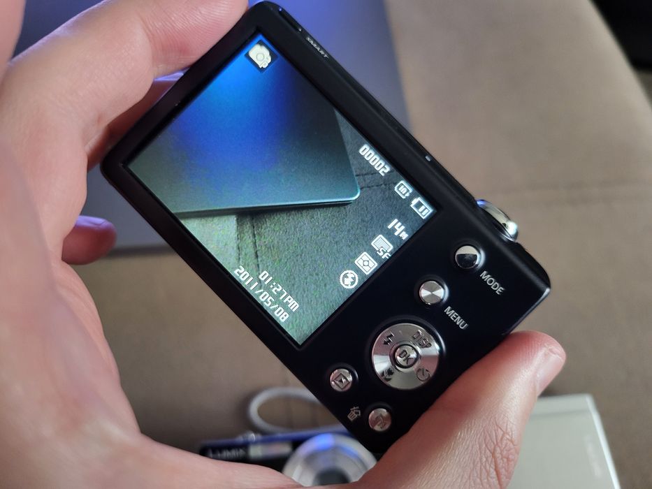 Три фотоапарата Sony/Samsung и Panasonic