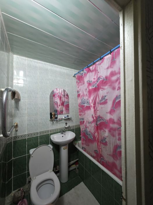 2xonalik 2etajda Kvartira sotiladi Toshkent Uchtepa tumanida