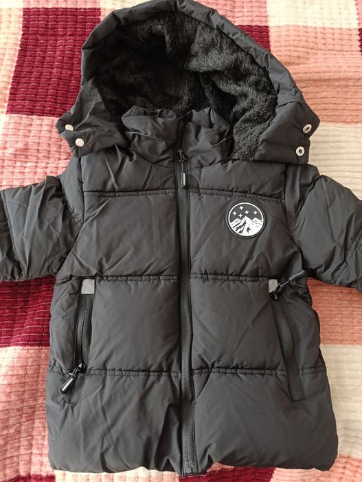 Продам новую зимнюю куртку