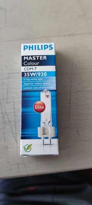 Продавам крушки philips cdm t 35w 930 elite