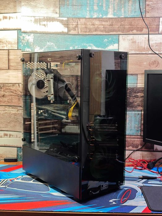 Pc i7 7700, rx 580 8gb, 16ram, ssd+HDD unitate gaming