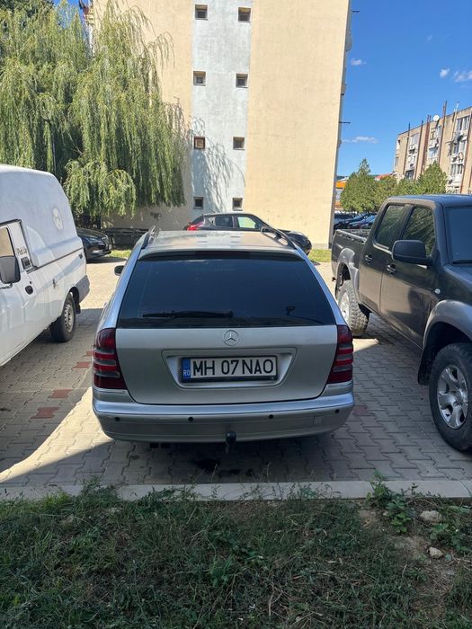 Vând sau schimb  Mercedes c calss