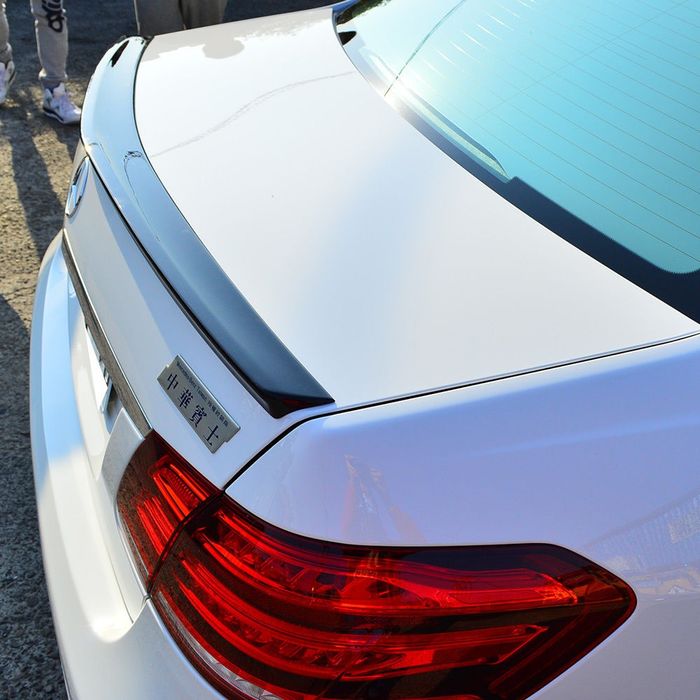 АМГ Спойлер за багажник Мерцедес в212 / Mercedes W212 AMG Spoiler