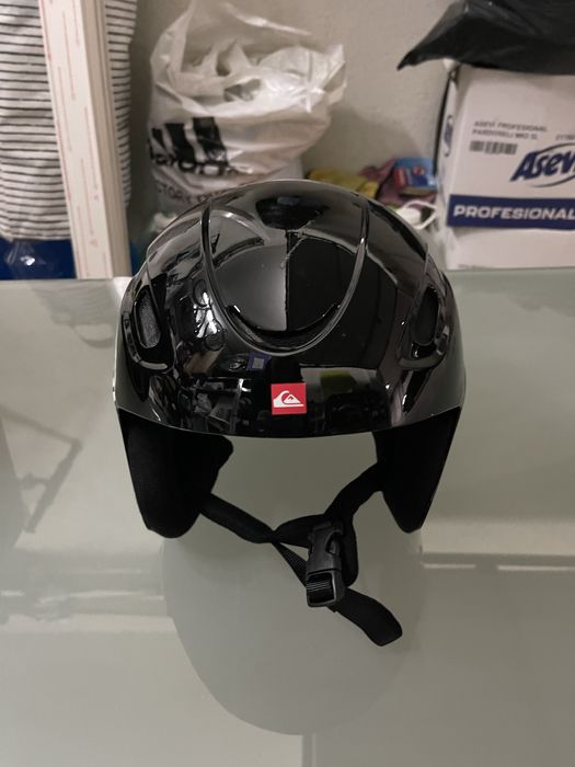 Ски каска Quiksilver