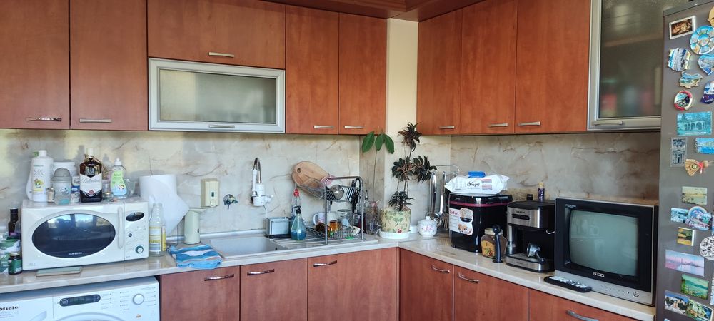 Тристаен апартамент в Казанлък