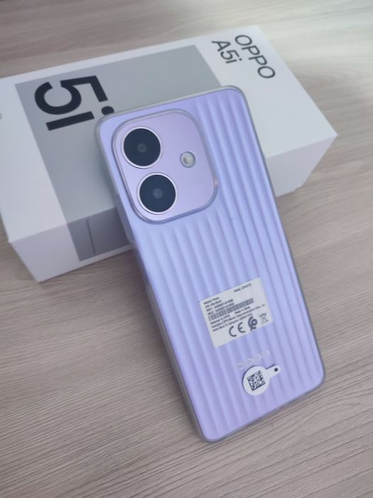 Продам Oppo новый