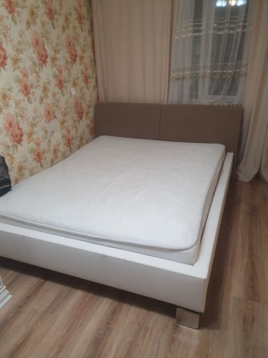Продам кровать в хорошем состоянии.