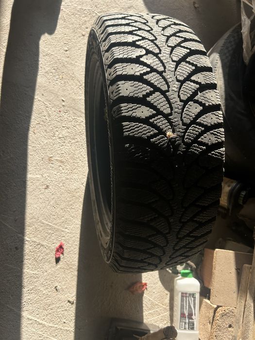 R16 зимний Новый почти