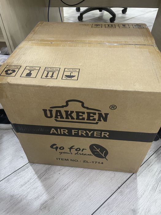 Aerogrill sotiladi, yangi, hali ochilmagan.