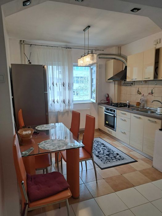 Proprietar , inchiriez apartament 2 camere , zona Dristor