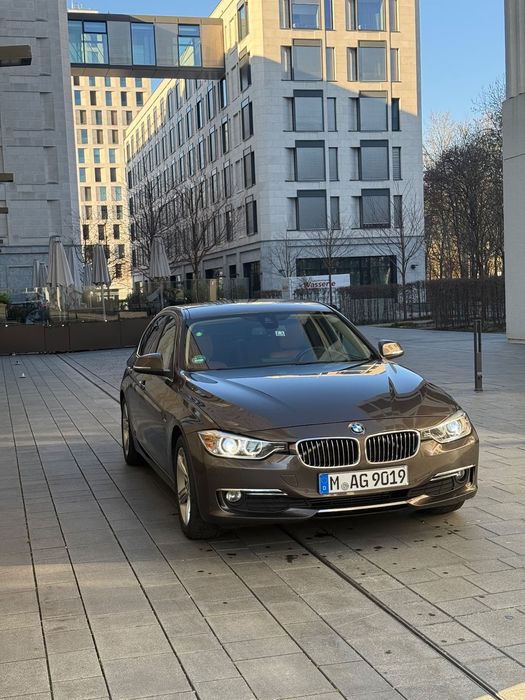 BMW Seria 3 318d Luxury Line