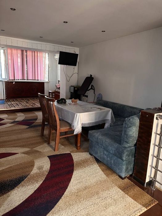 Маклерсиз квартира Сергели 7 ва 3 метро бекатлари ёнида