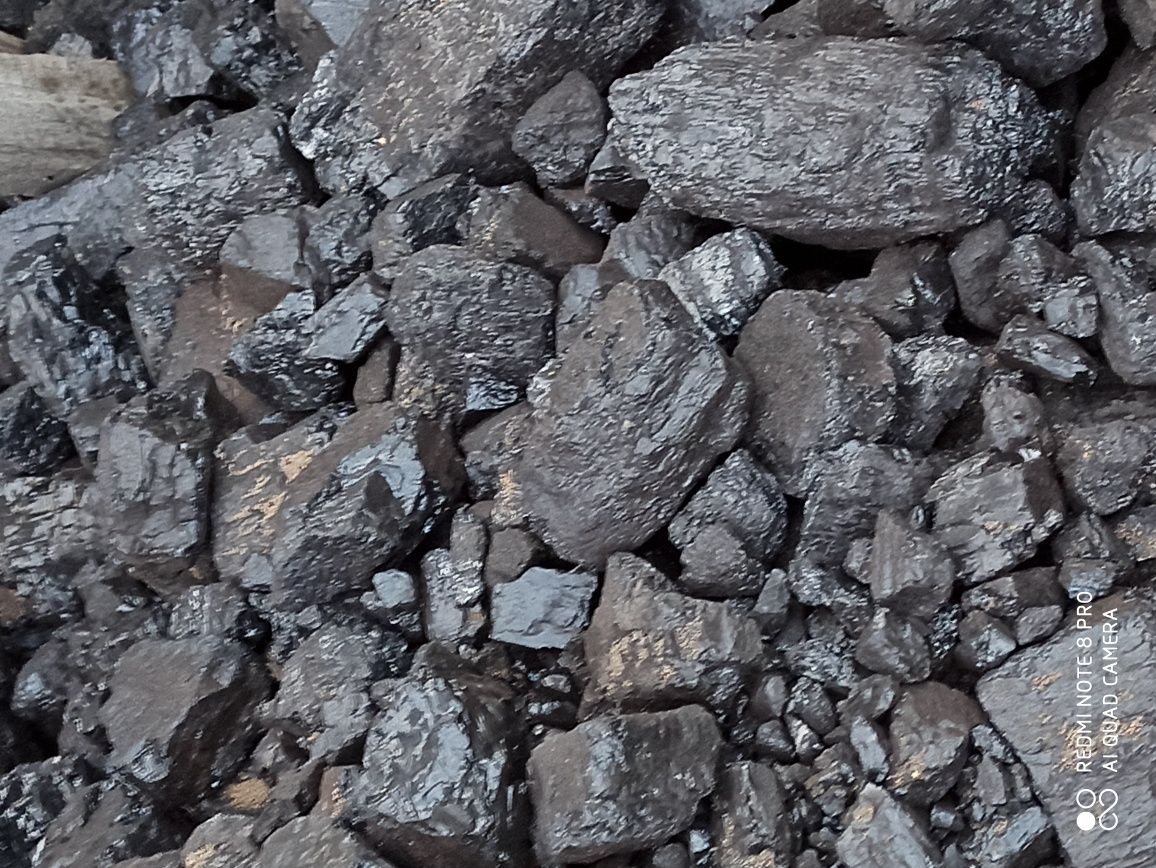 цемент  песок баласт уголь в мешках по самым низким ценам.