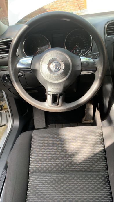 Vand vw golf    6