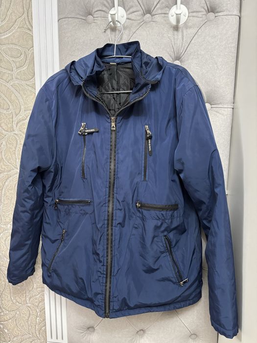 Продается мужская куртка