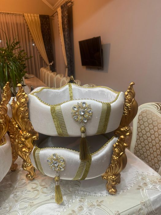 горзины есть 6 штук