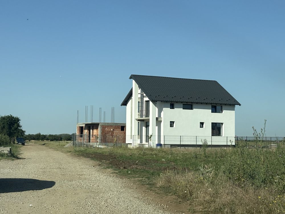 Casa de vanzare in strejnicu