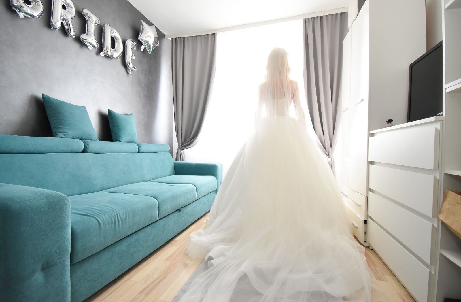 Rochie de mireasă!