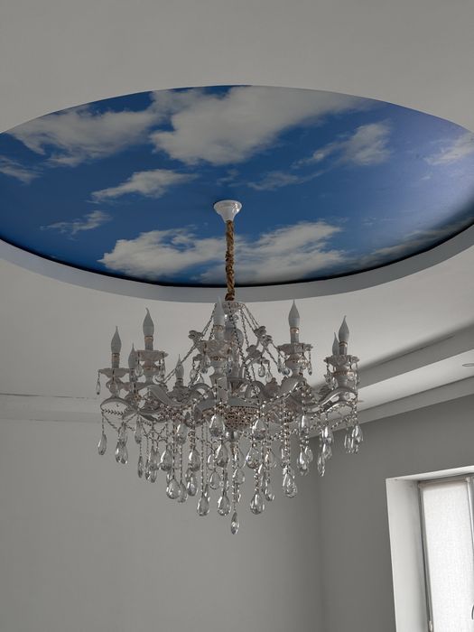 Люстра для залла