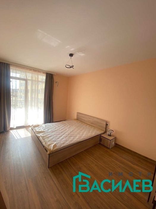 Дава се под наем Тристаен апартамент в София, Център - 86 кв.м за 816 € - Снимка #3