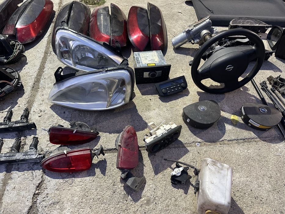 Opel corsa С налични доста части