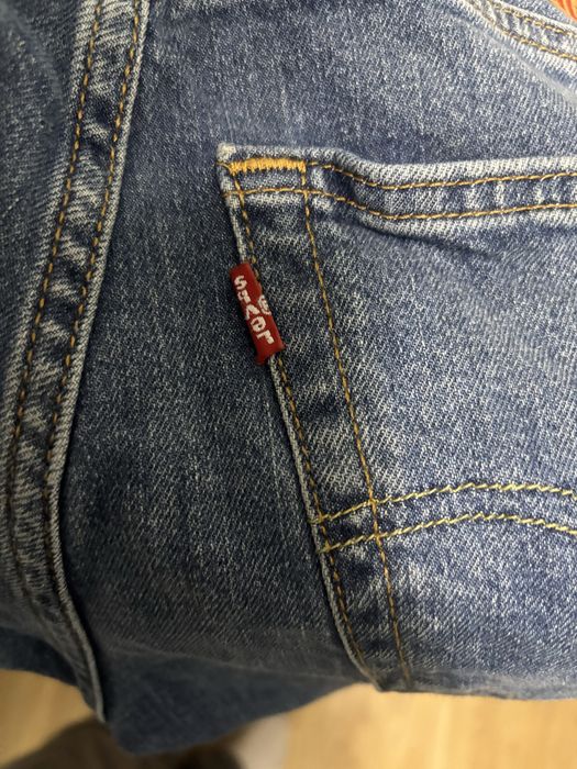 Blugi Levis mărimea S originali