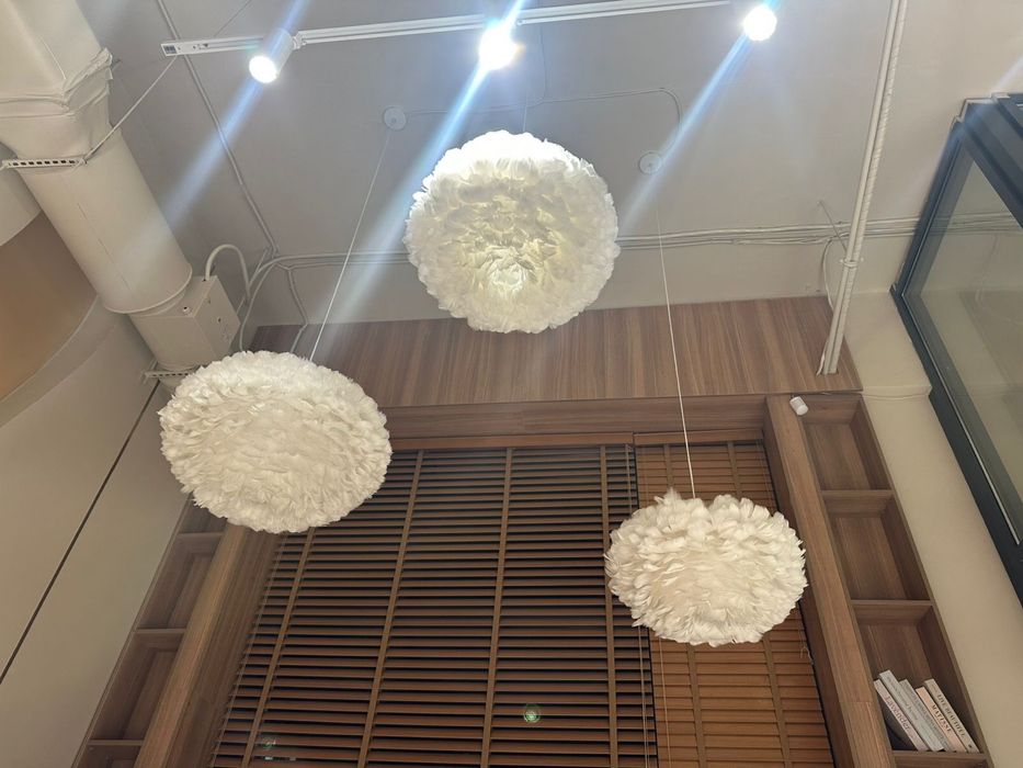 Продается дизайнерский диван новый