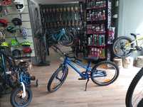 Bicicleta MTB Specialized JETT 20 Single Speed in stoc la Funky Sports