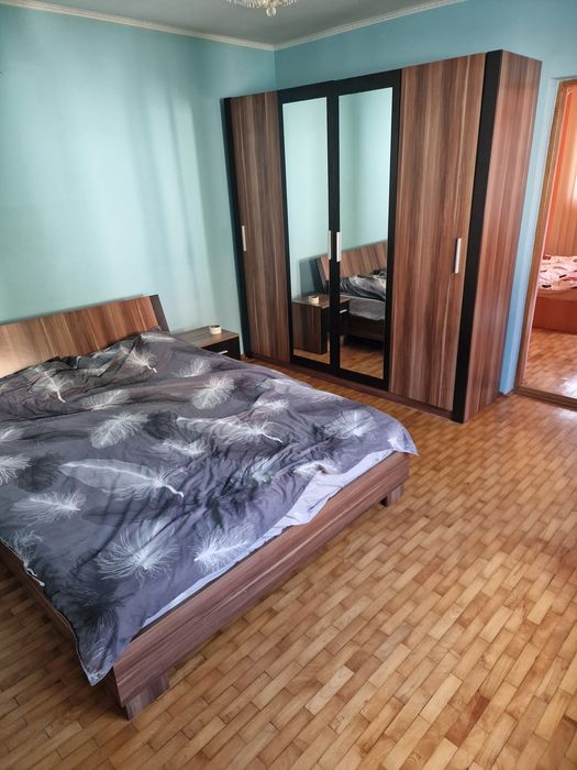 Casă de vânzare în comuna Dumbrăvița