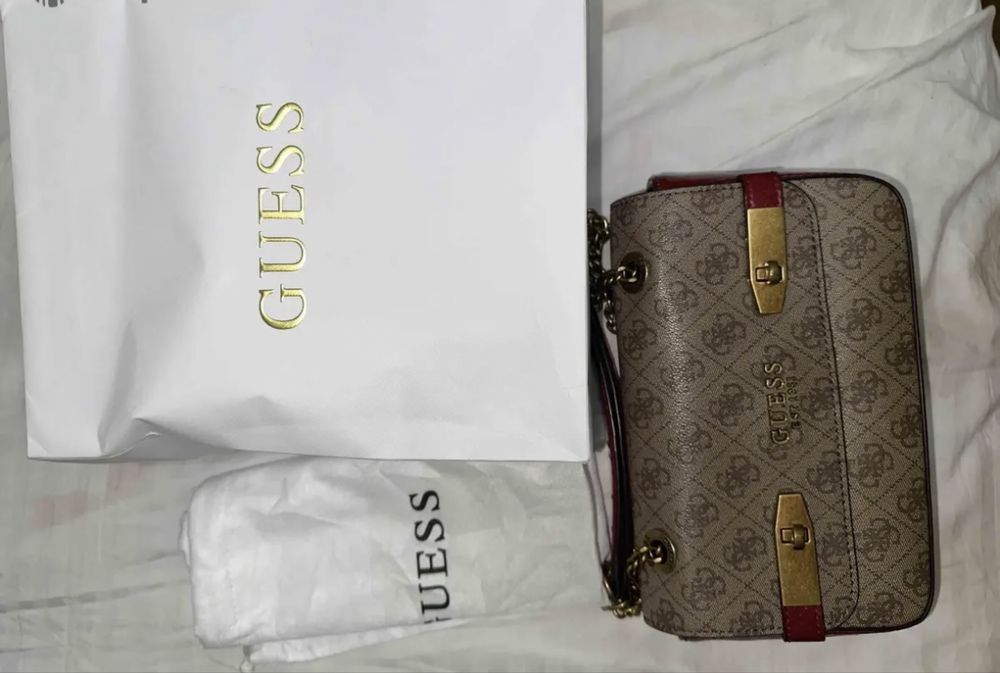 Женская сумка в отличном состоянии