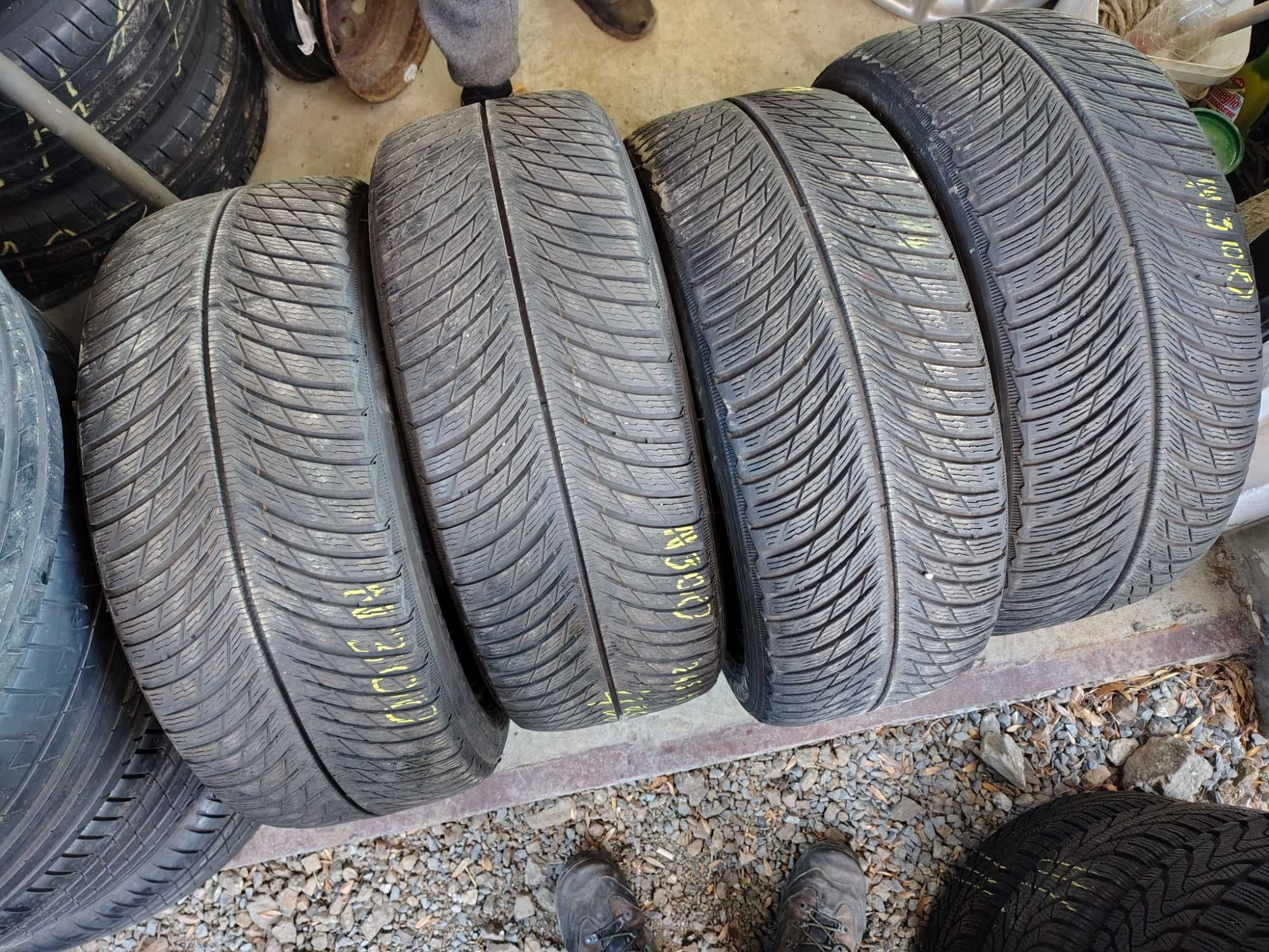 4бр.зимни гуми MICHELIN 245/45/19 102V DOT 2022