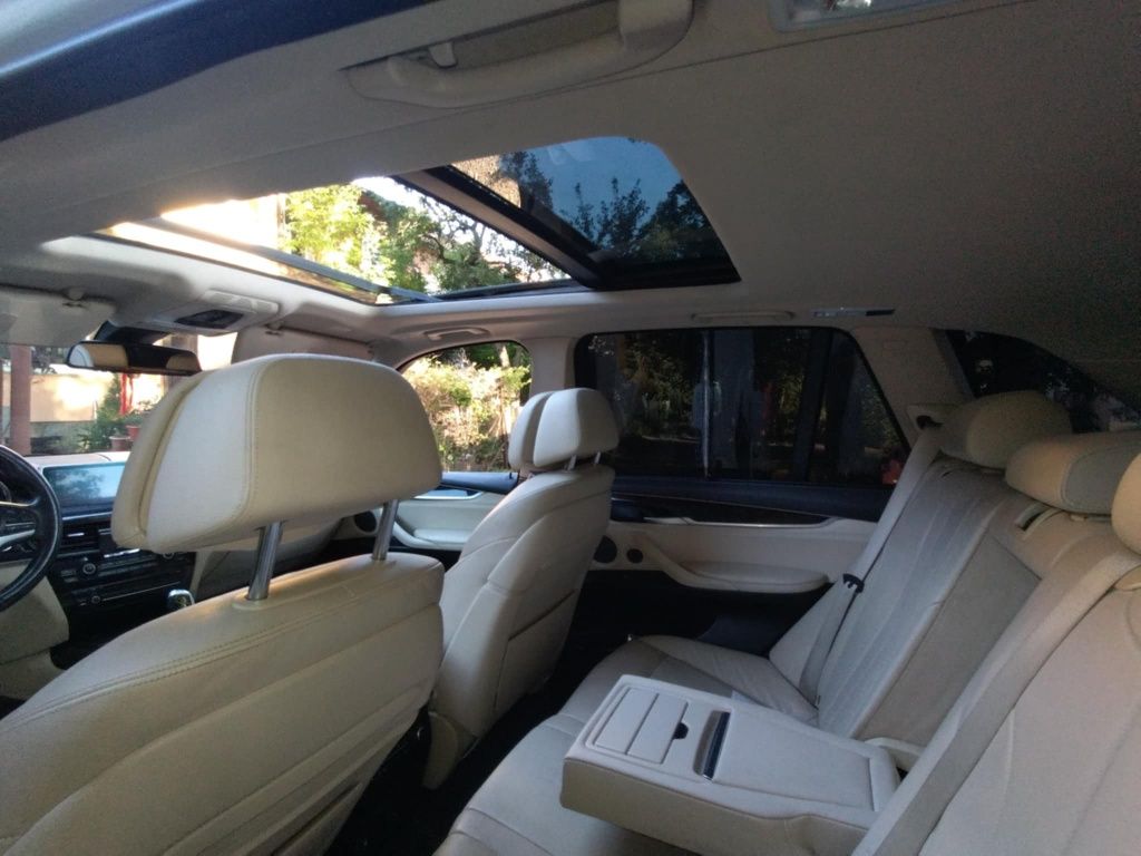 Продавам, заменям! 
BMW X5 F15 40е 313кс. 8ZF 2017г. 185400км. Plug-in