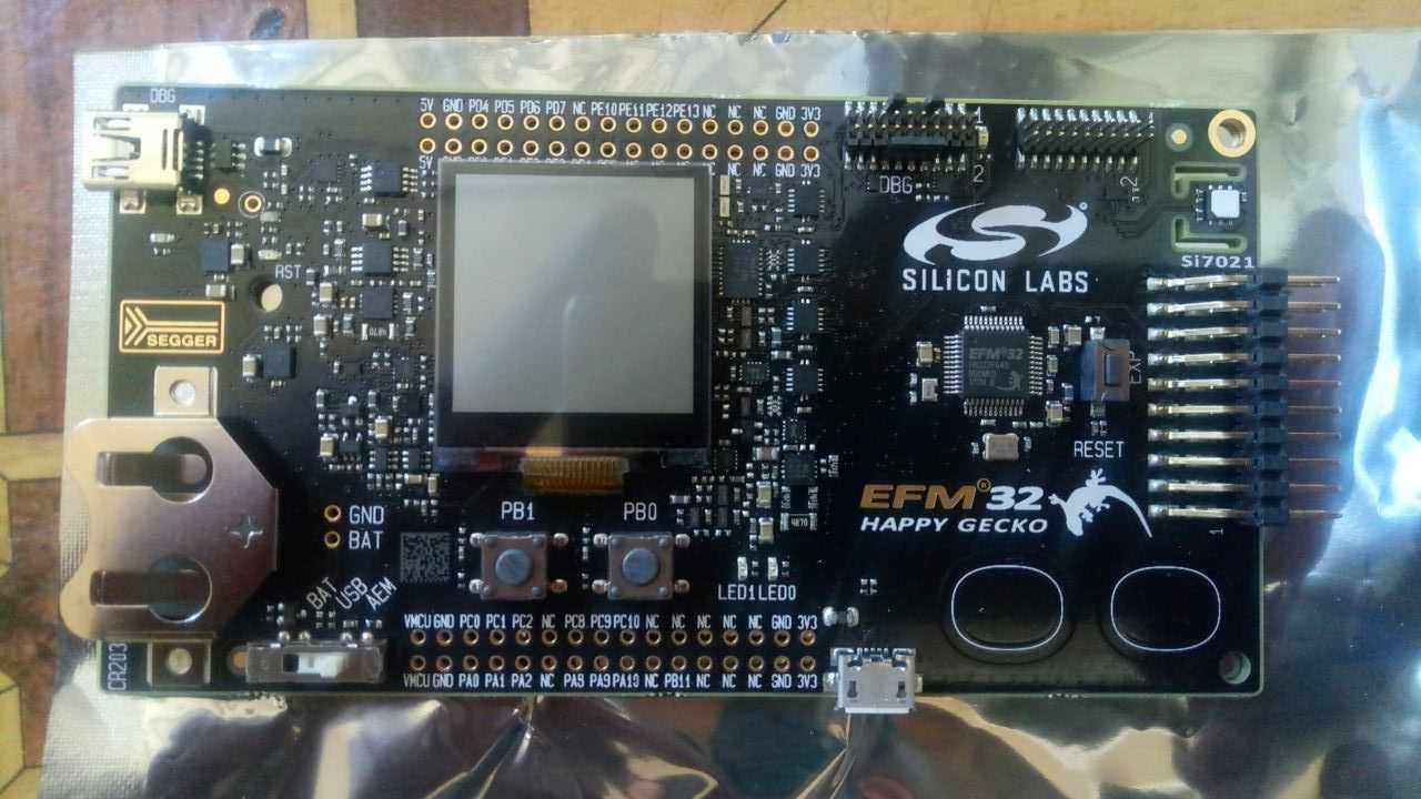 Отладочная плата SLSTK3400A (EFM32 Happy Gecko Starter Kit)