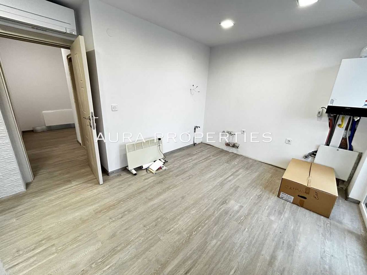 Продава се Двустаен апартамент в Разград, Стефан Караджа - 64 кв.м за 1275 €/кв.м - Снимка #6