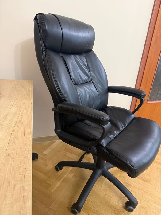 Офис стол без забележка